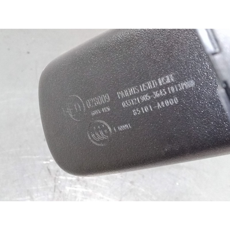 Recambio de retrovisor interior electrico para kia ceed tourer (cd) 1.6 crdi 136 referencia OEM IAM   