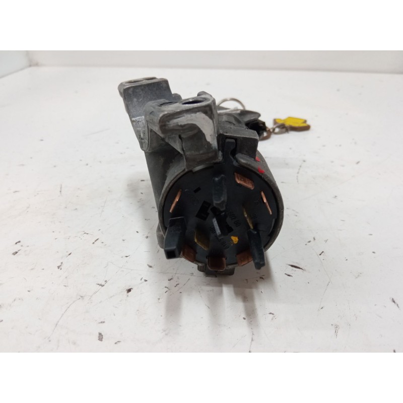 Recambio de clausor para seat ibiza iii (6l1) 1.4 16v referencia OEM IAM    Recambio de clausor para seat ibiza iii (6l1) 1.4 16v referencia OEM IAM