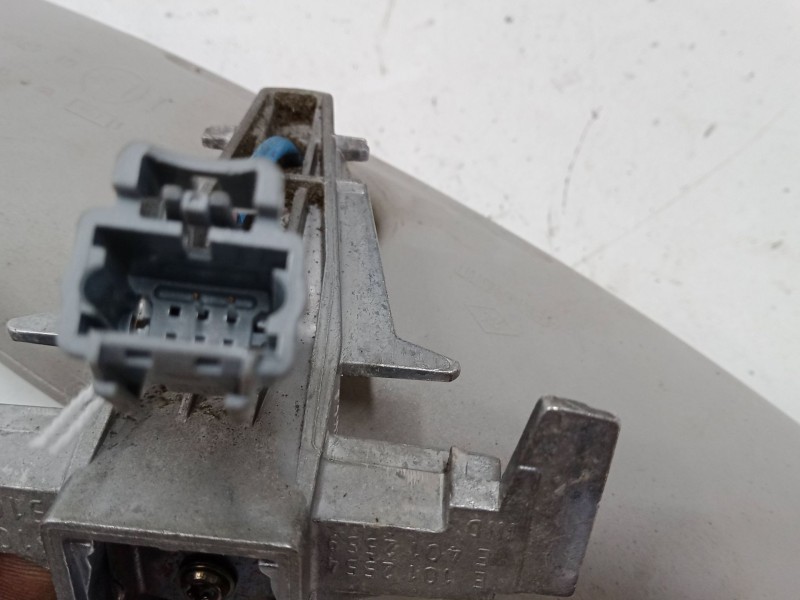 Recambio de retrovisor interior electrico para renault megane ii (bm0/1_, cm0/1_) 1.5 dci (bm02, bm13, bm2a, cm02, cm13) referen Recambio de retrovisor interior electrico para renault megane ii (bm0/1_, cm0/1_) 1.5 dci (bm02, bm13, bm2a, cm02, cm13) referen