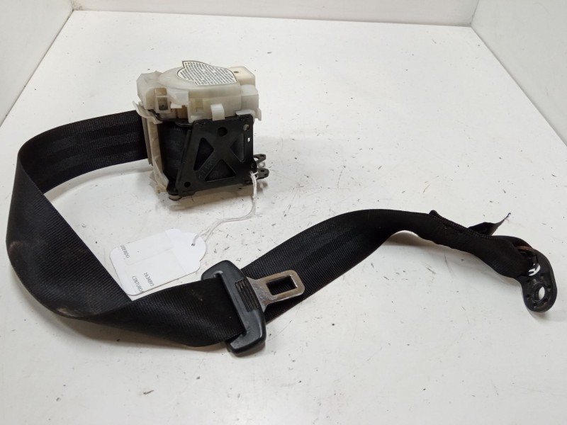 Recambio de cinturon seguridad trasero izquierdo para audi a4 b6 avant (8e5) 1.9 tdi referencia OEM IAM    Recambio de cinturon seguridad trasero izquierdo para audi a4 b6 avant (8e5) 1.9 tdi referencia OEM IAM