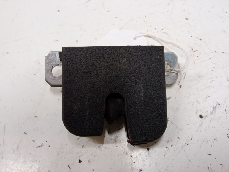 Recambio de cerradura maletero / porton para seat ibiza iii (6l1) 1.4 16v referencia OEM IAM    Recambio de cerradura maletero / porton para seat ibiza iii (6l1) 1.4 16v referencia OEM IAM