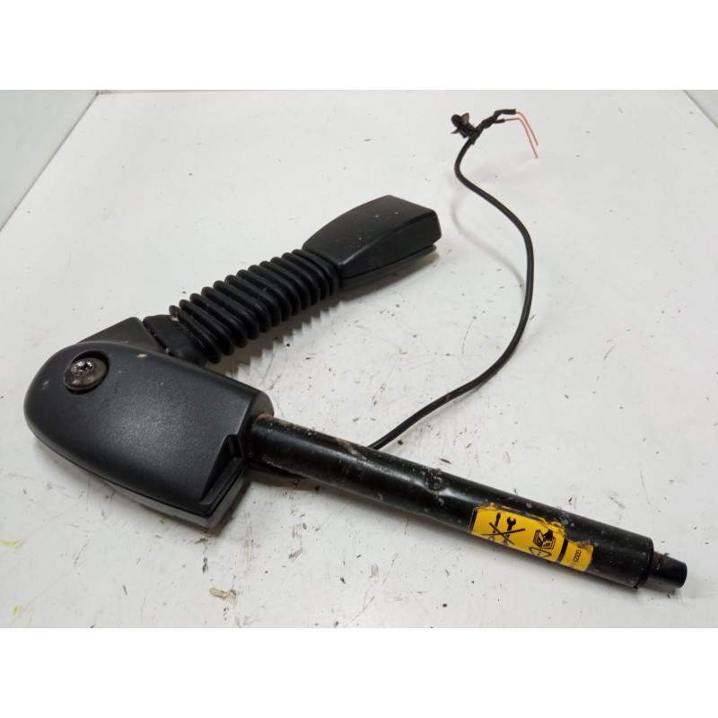 Recambio de anclaje cinturon delantero izquierdo para rover 25 i hatchback (rf) 2.0 idt referencia OEM IAM    Recambio de anclaje cinturon delantero izquierdo para rover 25 i hatchback (rf) 2.0 idt referencia OEM IAM