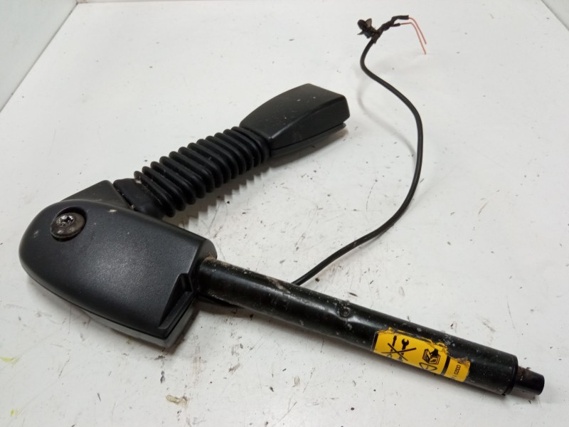 Recambio de anclaje cinturon delantero izquierdo para rover 25 i hatchback (rf) 2.0 idt referencia OEM IAM    Recambio de anclaje cinturon delantero izquierdo para rover 25 i hatchback (rf) 2.0 idt referencia OEM IAM