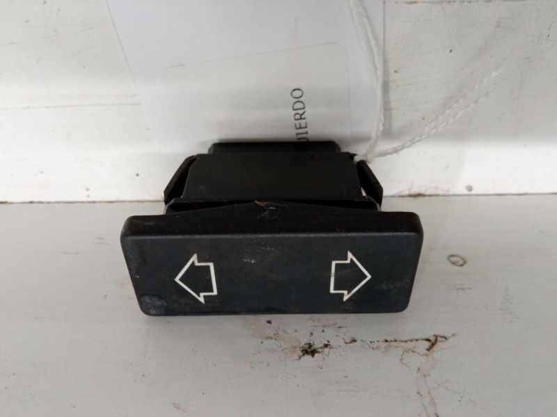 Recambio de mando elevalunas delantero izquierdo para peugeot 309 i (10c, 10a) 1.6 referencia OEM IAM   