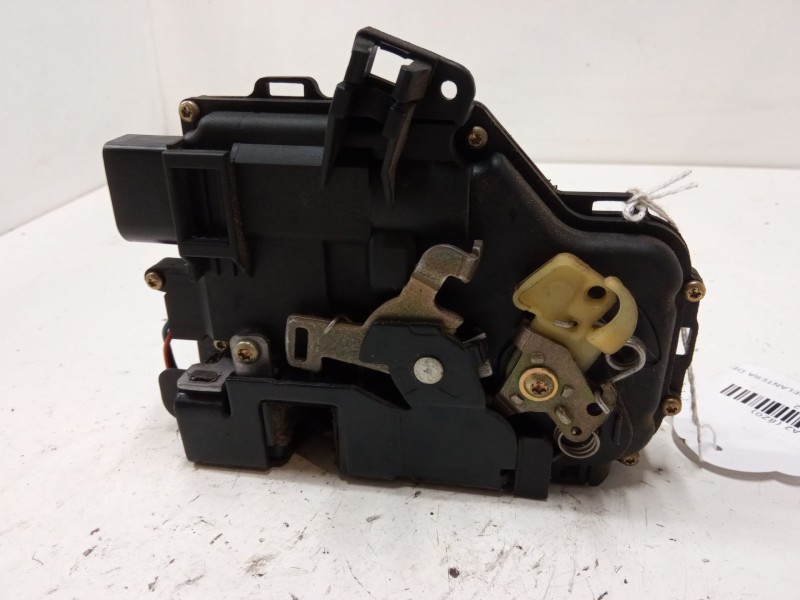 Recambio de cerradura puerta delantera derecha para audi a2 (8z0) 1.4 tdi referencia OEM IAM   