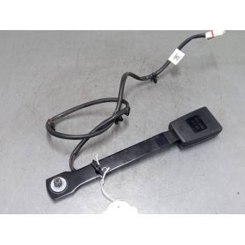 ANCLAJE CINTURON DELANTERO IZQUIERDO 