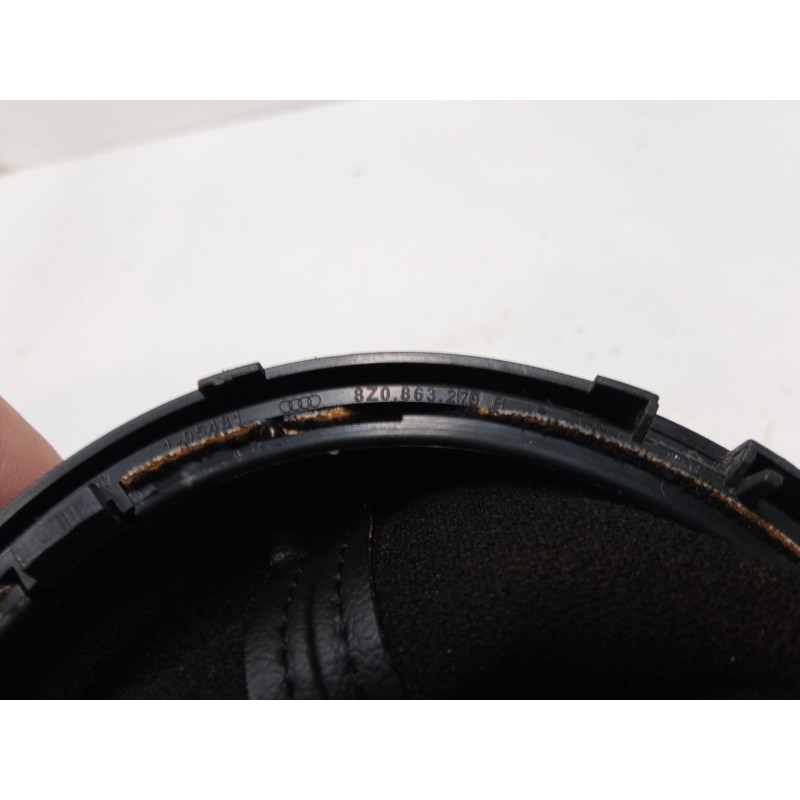 Recambio de pomo palanca cambio para audi a2 (8z0) 1.4 tdi referencia OEM IAM    Recambio de pomo palanca cambio para audi a2 (8z0) 1.4 tdi referencia OEM IAM