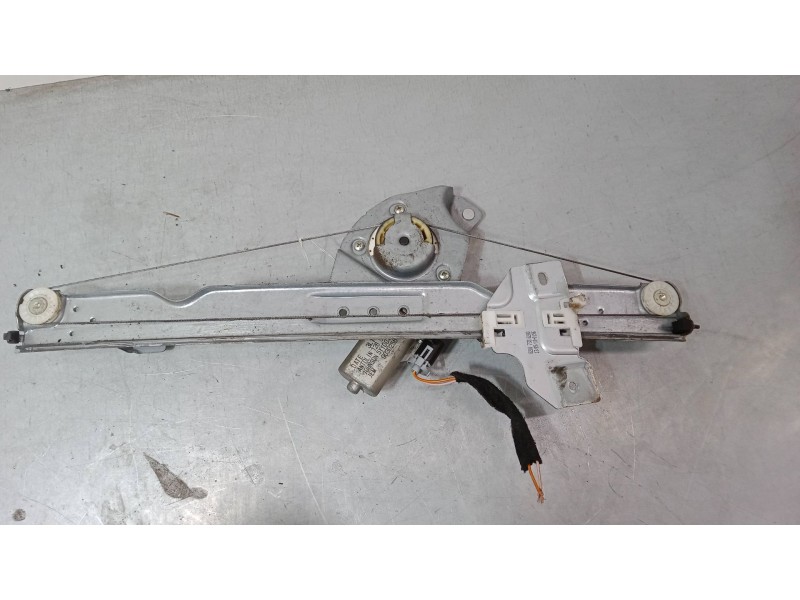 Recambio de elevalunas electrico delantero derecho para dacia sandero 1.2 16v referencia OEM IAM    Recambio de elevalunas electrico delantero derecho para dacia sandero 1.2 16v referencia OEM IAM