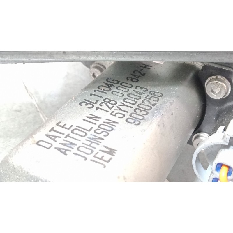 Recambio de elevalunas electrico delantero derecho para dacia sandero 1.2 16v referencia OEM IAM    Recambio de elevalunas electrico delantero derecho para dacia sandero 1.2 16v referencia OEM IAM