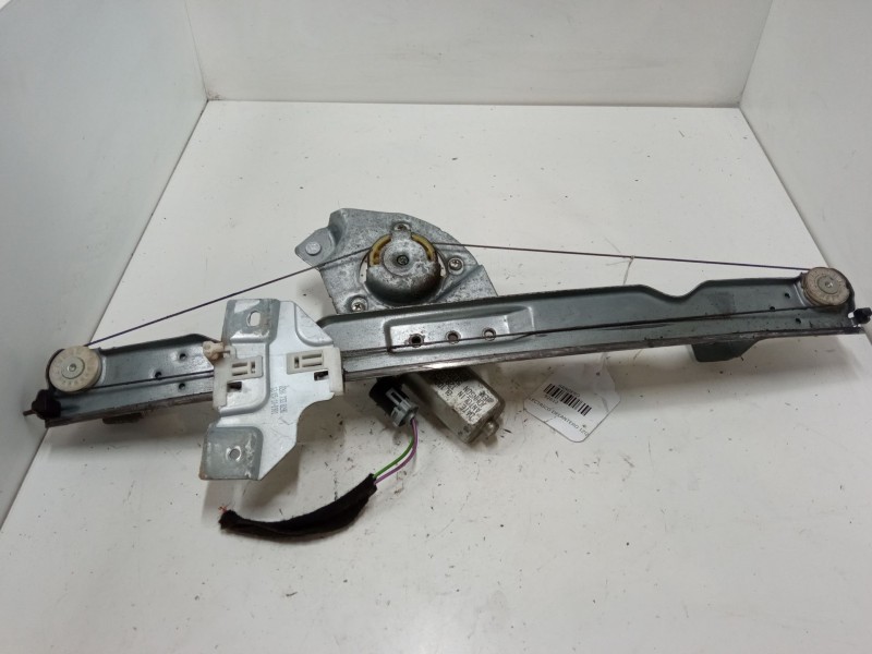 Recambio de elevalunas electrico delantero izquierdo para dacia sandero 1.2 16v referencia OEM IAM   