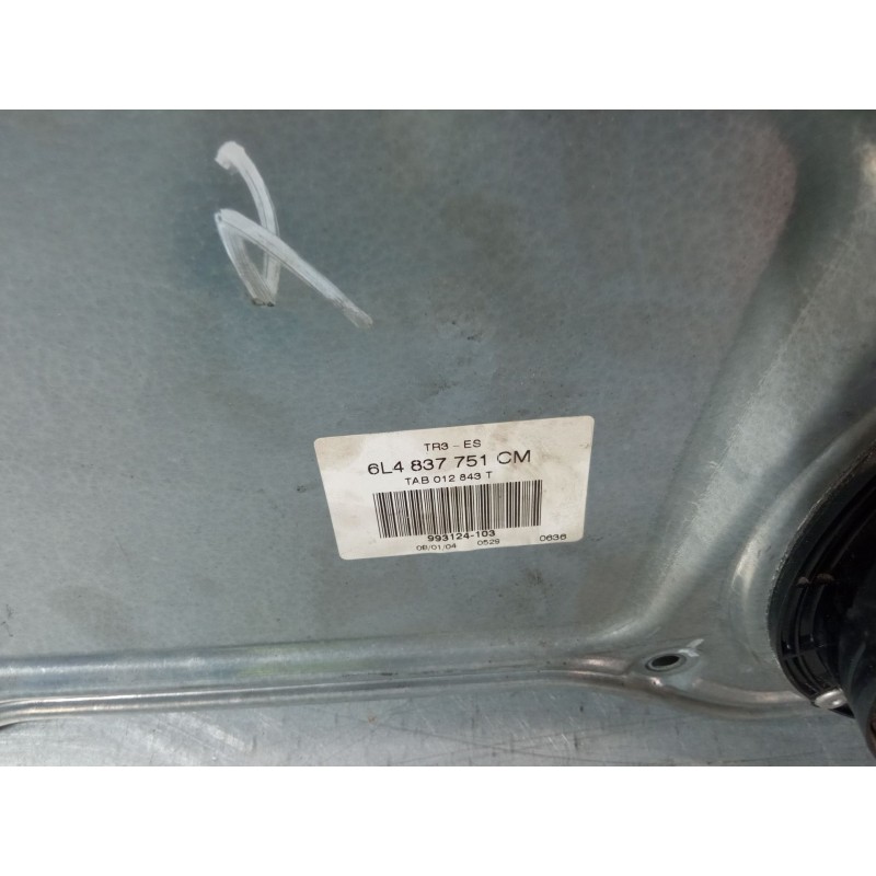Recambio de elevalunas electrico delantero izquierdo para seat cordoba (6l2) 1.9 tdi referencia OEM IAM 6L637751 CM   Recambio de elevalunas electrico delantero izquierdo para seat cordoba (6l2) 1.9 tdi referencia OEM IAM 6L637751 CM