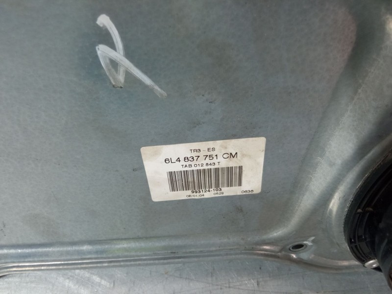Recambio de elevalunas electrico delantero izquierdo para seat cordoba (6l2) 1.9 tdi referencia OEM IAM 6L637751 CM   Recambio de elevalunas electrico delantero izquierdo para seat cordoba (6l2) 1.9 tdi referencia OEM IAM 6L637751 CM