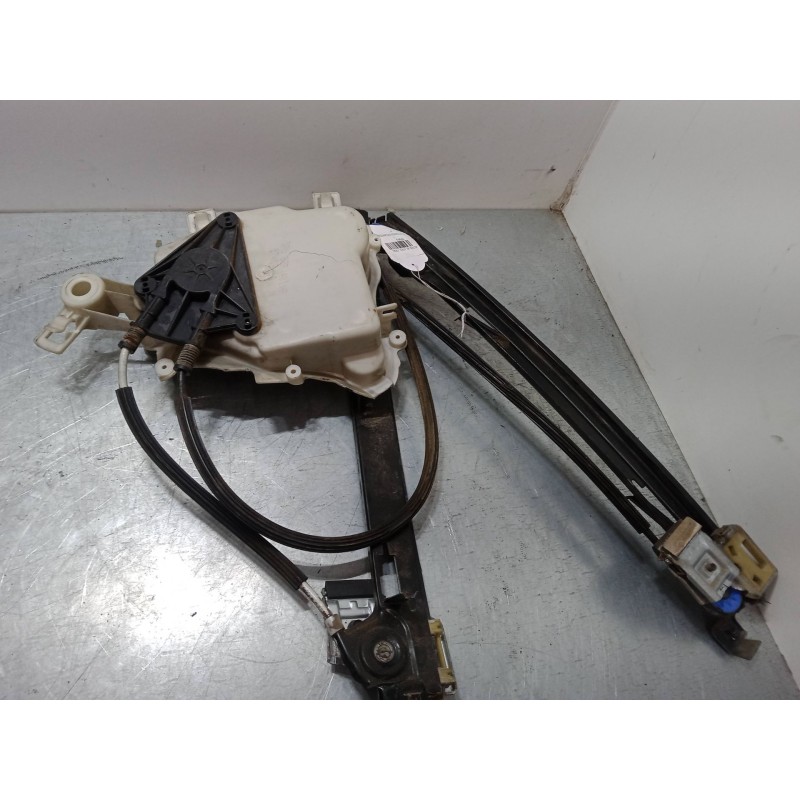 Recambio de elevalunas electrico delantero izquierdo para seat altea xl (5p5, 5p8) 2.0 tdi 16v 4x4 referencia OEM IAM 5P0837401A