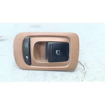 MANDO ELEVALUNAS DELANTERO DERECHO 7L5959858 