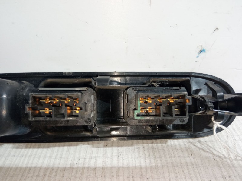 Recambio de mando elevalunas delantero derecho para peugeot 307 (3a/c) 2.0 hdi 90 referencia OEM IAM   