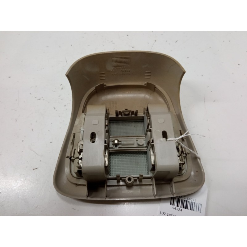 Recambio de luz interior delantera para opel corsa c (x01) 1.2 (f08, f68) referencia OEM IAM 024422522   Recambio de luz interior delantera para opel corsa c (x01) 1.2 (f08, f68) referencia OEM IAM 024422522