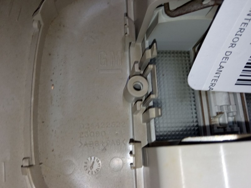 Recambio de luz interior delantera para opel corsa c (x01) 1.2 (f08, f68) referencia OEM IAM 024422522   Recambio de luz interior delantera para opel corsa c (x01) 1.2 (f08, f68) referencia OEM IAM 024422522