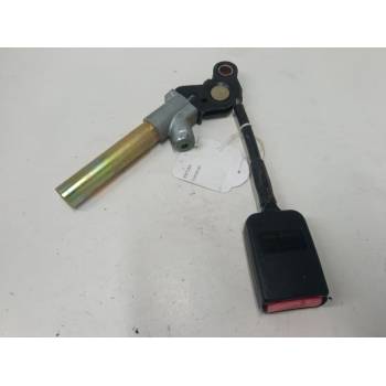 ANCLAJE CINTURON DELANTERO DERECHO 