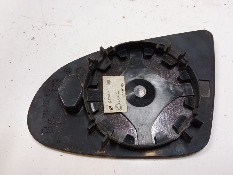 Recambio de cristal retrovisor derecho para audi a2 (8z0) 1.4 tdi referencia OEM IAM   