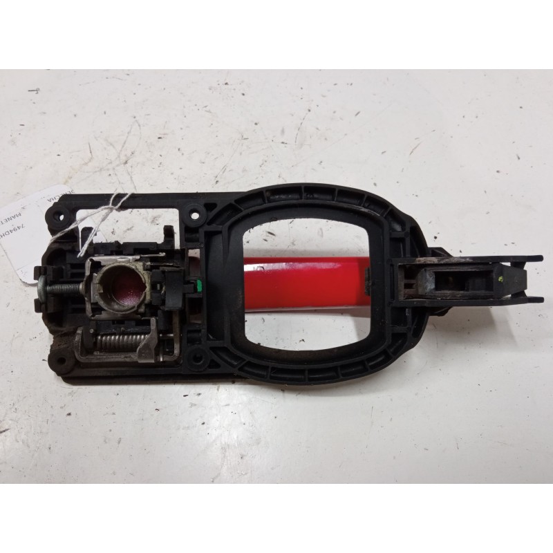 Recambio de maneta exterior puerta trasera derecha para audi a2 (8z0) 1.4 tdi referencia OEM IAM    Recambio de maneta exterior puerta trasera derecha para audi a2 (8z0) 1.4 tdi referencia OEM IAM