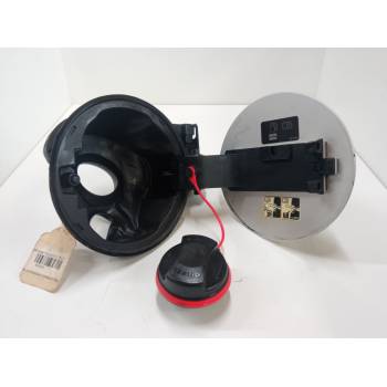 TAPA EXTERIOR COMBUSTIBLE 