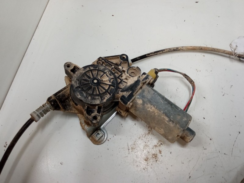 Recambio de elevalunas electrico trasero derecho para rover 25 i hatchback (rf) 2.0 idt referencia OEM IAM    Recambio de elevalunas electrico trasero derecho para rover 25 i hatchback (rf) 2.0 idt referencia OEM IAM