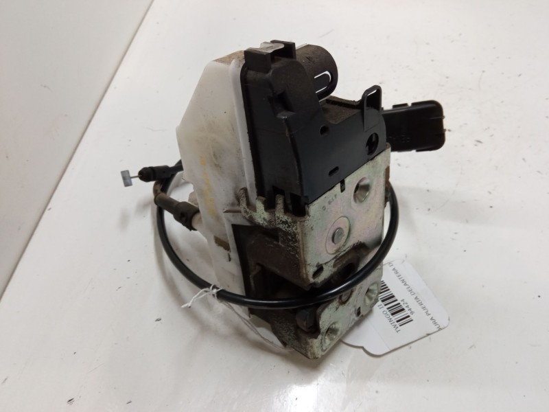 Recambio de cerradura puerta delantera derecha para renault twingo ii (cn0_) 1.2 16v (cn0k, cn0v) referencia OEM IAM    Recambio de cerradura puerta delantera derecha para renault twingo ii (cn0_) 1.2 16v (cn0k, cn0v) referencia OEM IAM