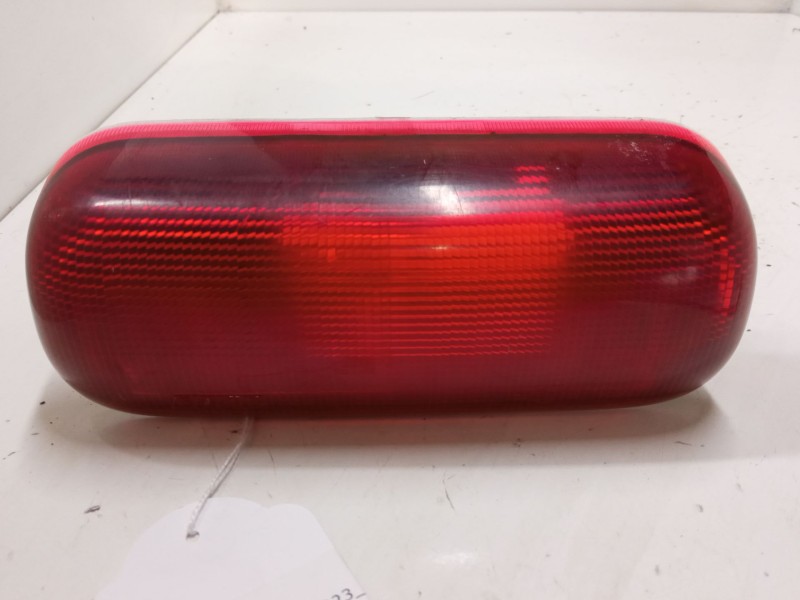 Recambio de luz central de freno para fiat doblo monospace (119_, 223_) 1.9 jtd referencia OEM IAM 40580748   Recambio de luz central de freno para fiat doblo monospace (119_, 223_) 1.9 jtd referencia OEM IAM 40580748