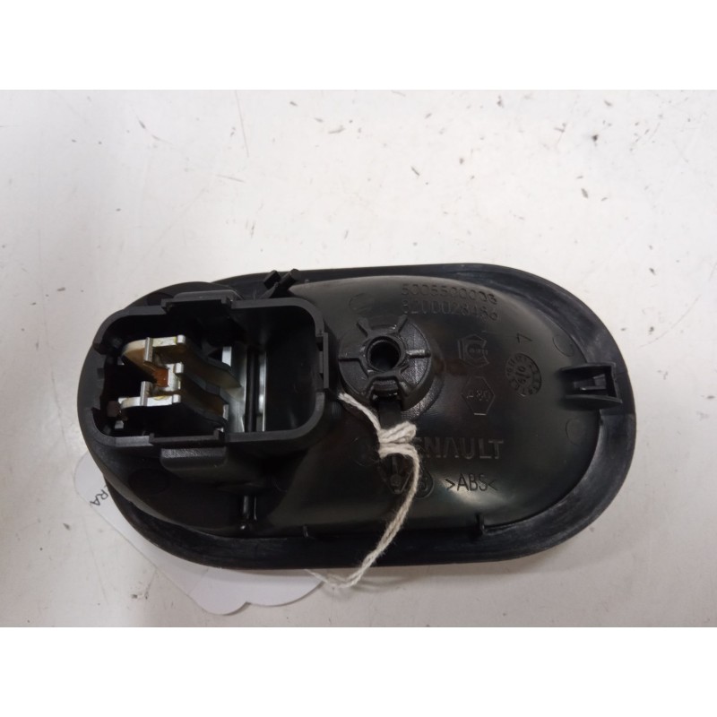 Recambio de maneta interior puerta delantera derecha para renault twingo ii (cn0_) 1.2 16v (cn0k, cn0v) referencia OEM IAM 82000 Recambio de maneta interior puerta delantera derecha para renault twingo ii (cn0_) 1.2 16v (cn0k, cn0v) referencia OEM IAM 82000