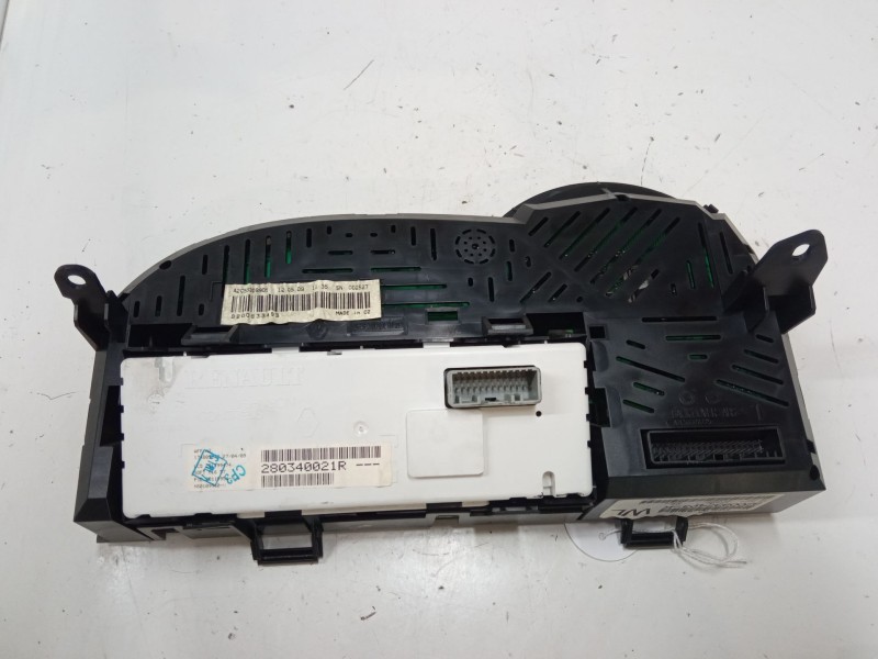 Recambio de cuadro instrumentos para renault twingo ii (cn0_) 1.2 16v (cn0k, cn0v) referencia OEM IAM 8200833493   Recambio de cuadro instrumentos para renault twingo ii (cn0_) 1.2 16v (cn0k, cn0v) referencia OEM IAM 8200833493