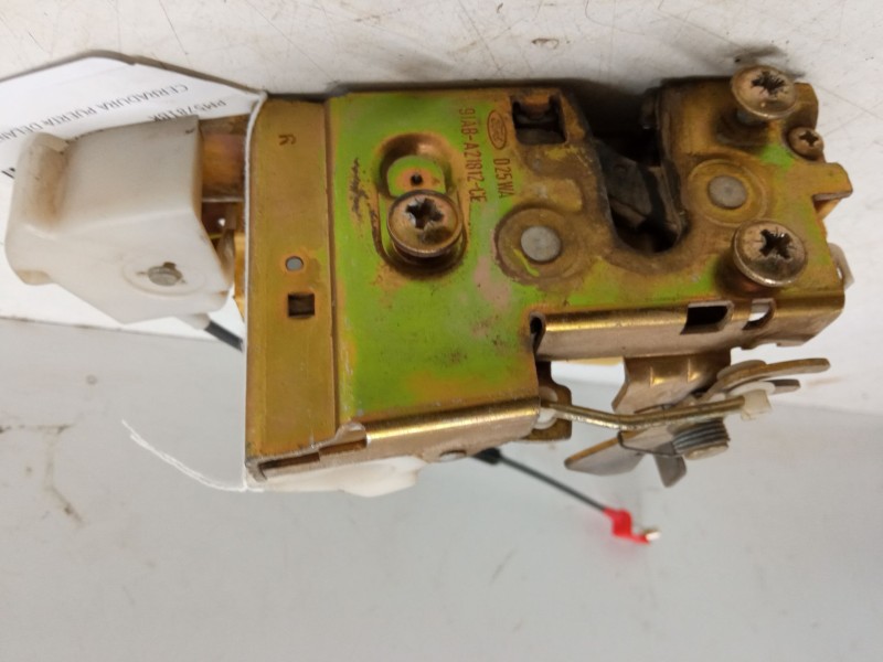 Recambio de cerradura puerta delantera derecha para ford orion iii (gal) 1.6 referencia OEM IAM   