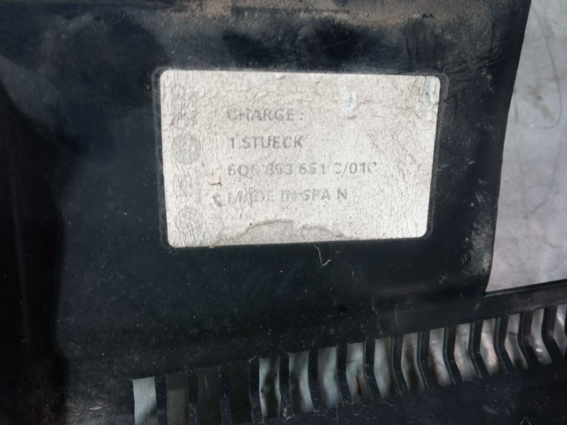 Recambio de rejillas capo para volkswagen polo iv (9n_, 9a_) 1.4 16v referencia OEM IAM   