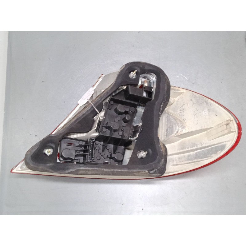 Recambio de piloto trasero izquierdo para mercedes-benz clk (c209) clk 200 kompressor (209.342) referencia OEM IAM   