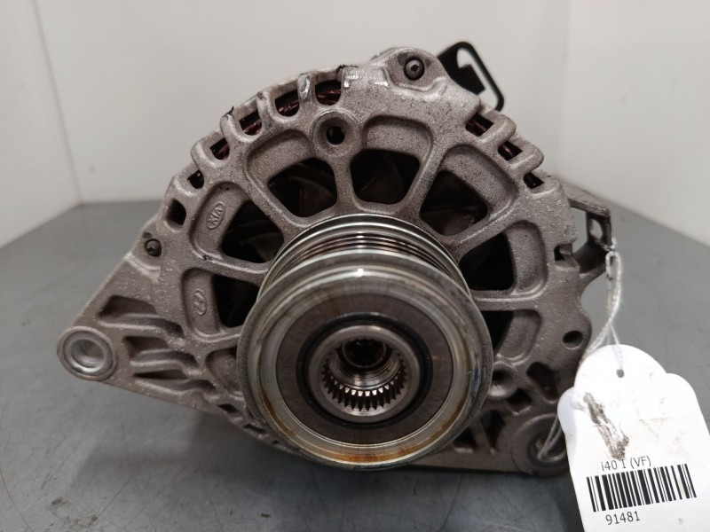 Recambio de alternador para hyundai i40 i (vf) 1.7 crdi referencia OEM IAM 373002A900  