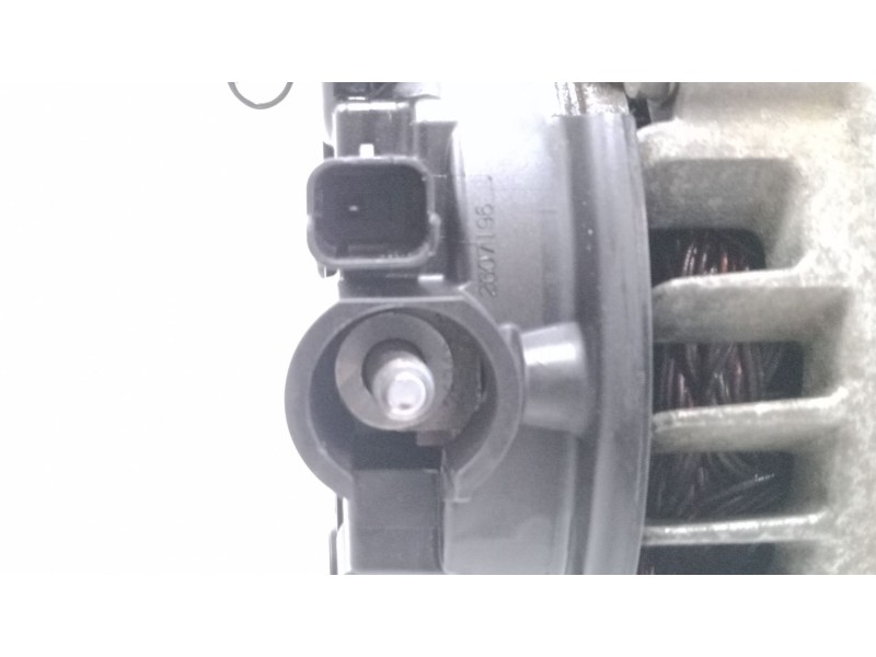 Recambio de alternador para peugeot partner tepee 1.6 hdi / bluehdi 75 referencia OEM IAM 9678048880 TG15S205 