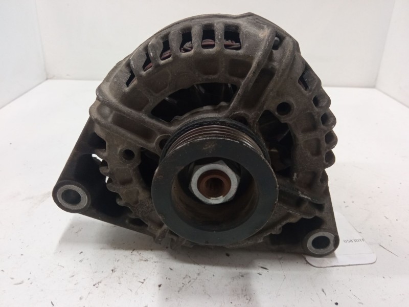 Recambio de alternador para opel corsa c (x01) 1.2 twinport (f08, f68) referencia OEM IAM 0124425021  