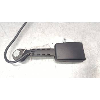 ANCLAJE CINTURON DELANTERO DERECHO 
