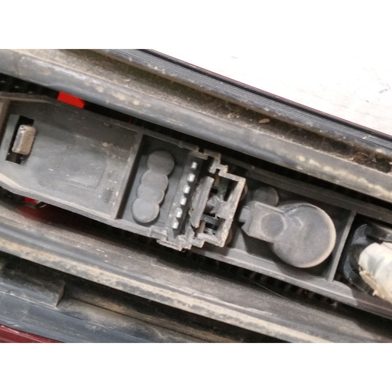 Recambio de piloto trasero izquierdo para renault kangoo express (fc0/1_) 1.5 dci (fc07, fc1r) referencia OEM IAM   