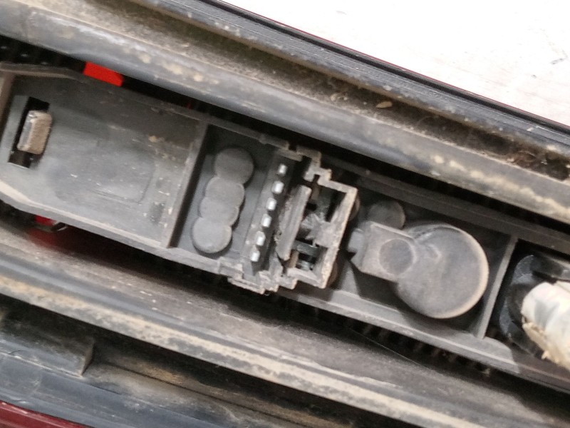 Recambio de piloto trasero izquierdo para renault kangoo express (fc0/1_) 1.5 dci (fc07, fc1r) referencia OEM IAM   