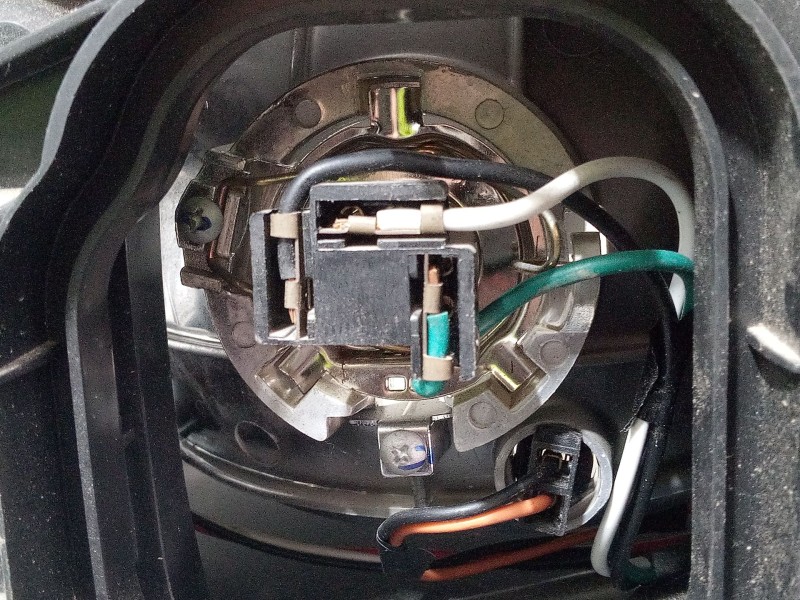 Recambio de faro izquierdo para ford focus i (daw, dbw) 1.8 16v referencia OEM IAM   