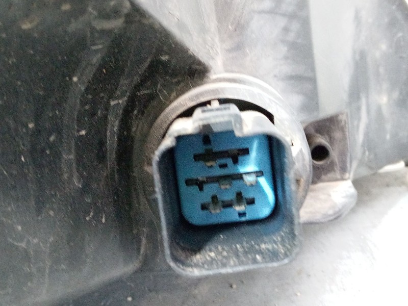 Recambio de faro izquierdo para ford focus i (daw, dbw) 1.8 16v referencia OEM IAM   