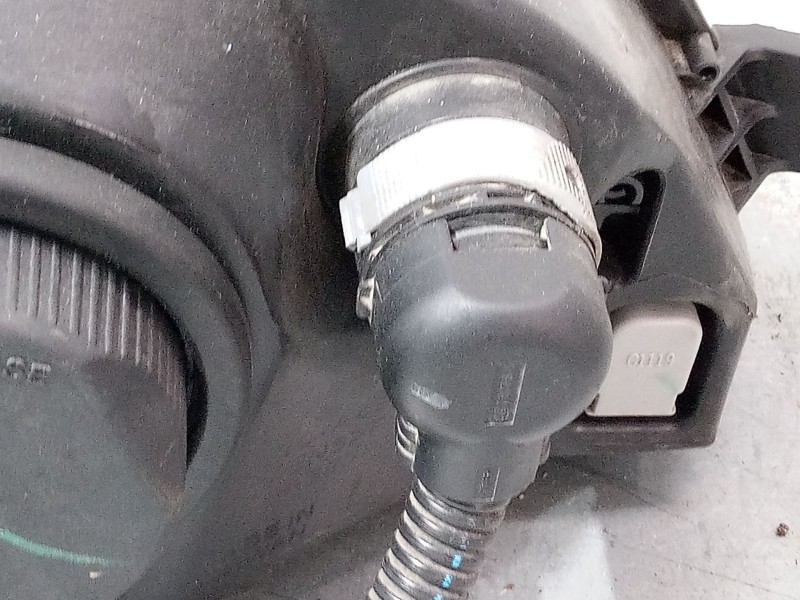 Recambio de faro izquierdo para fiat idea (350_) 1.4 16v referencia OEM IAM   
