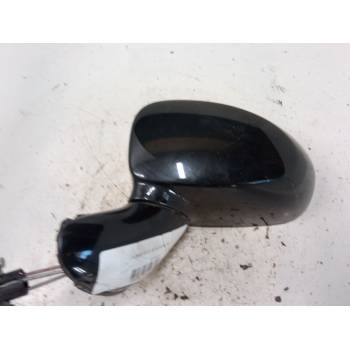 RETROVISOR IZQUIERDO 