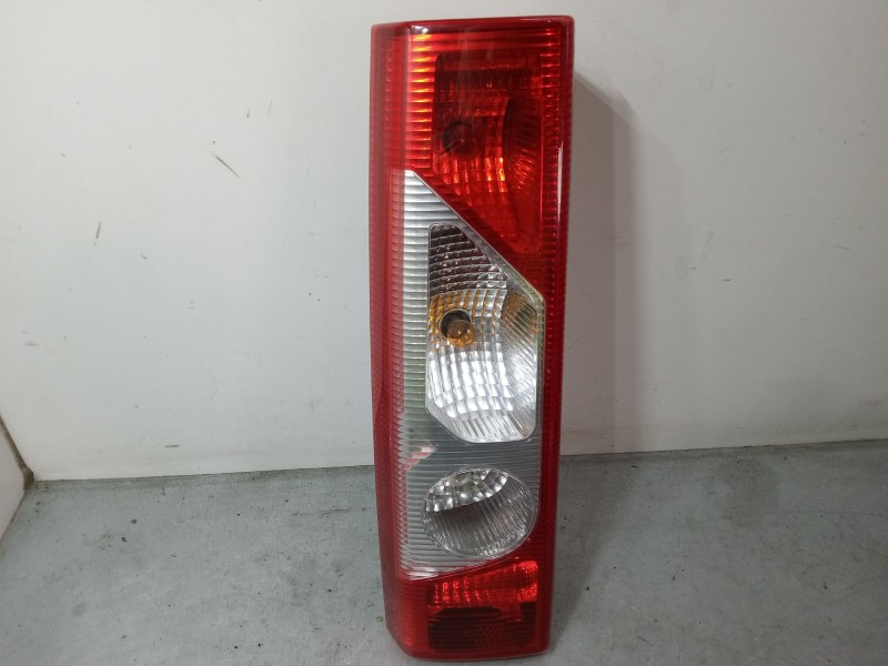 Recambio de piloto trasero derecho para peugeot expert tepee (vf3x_) 2.0 hdi 120 referencia OEM IAM   