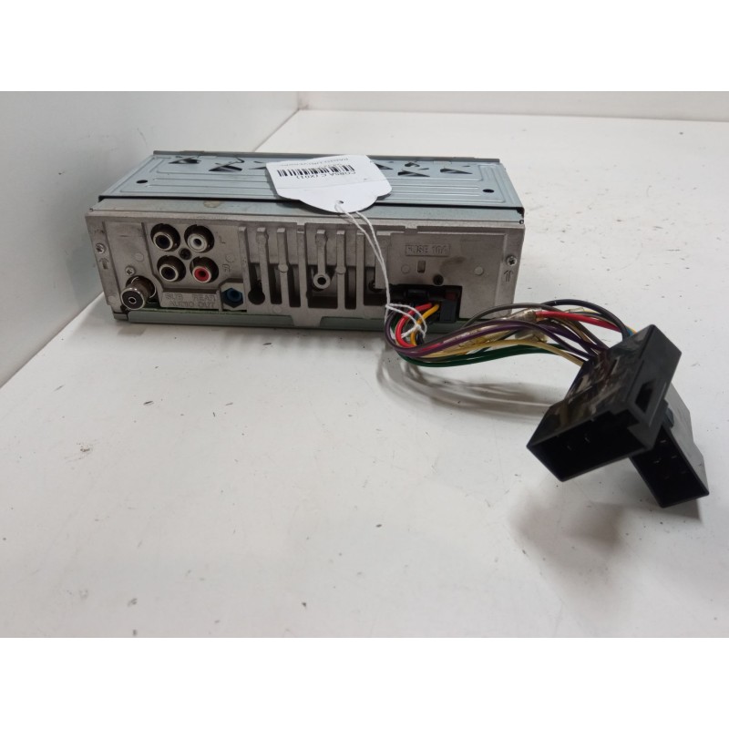 Recambio de radio universal para opel corsa c (x01) 1.2 (f08, f68) referencia OEM IAM   