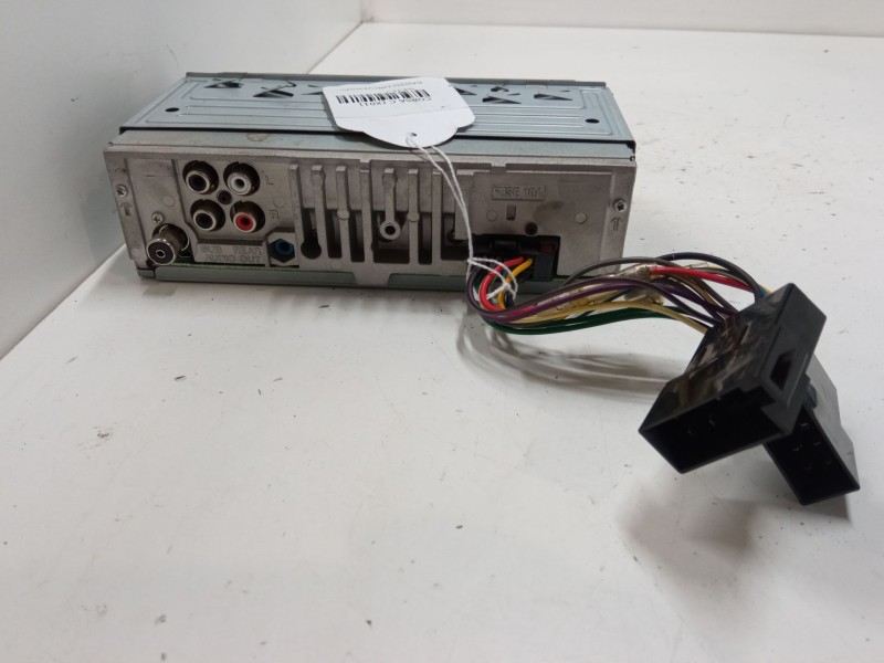 Recambio de radio universal para opel corsa c (x01) 1.2 (f08, f68) referencia OEM IAM   