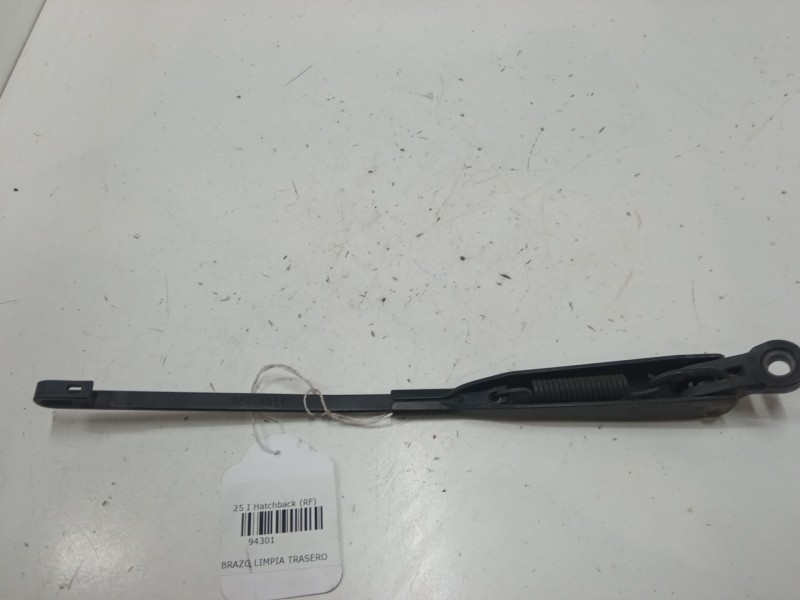 Recambio de brazo limpia trasero para rover 25 i hatchback (rf) 2.0 idt referencia OEM IAM   