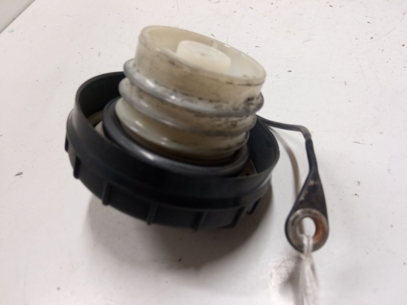Recambio de tapon combustible para chevrolet aveo / kalos hatchback (t250, t255) 1.2 referencia OEM IAM   