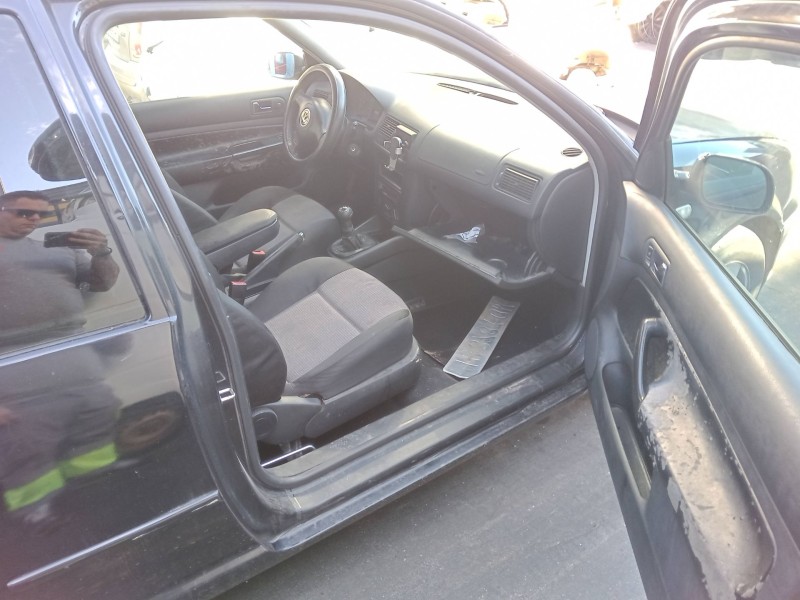 volkswagen golf iv (1j1) del año 2000
