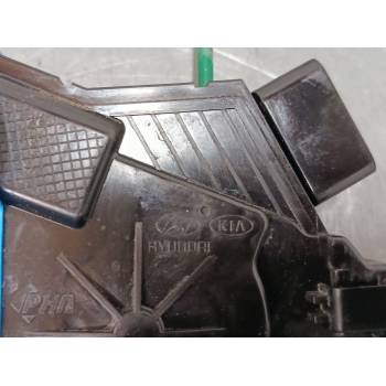 CERRADURA PUERTA TRASERA DERECHA 81420A6000 